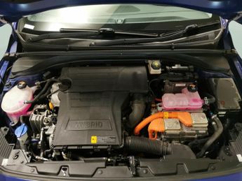 Hyundai Ioniq 1.6 h-GDi Premium SE DCT (141 ps) - REVERSE CAM - NAV - HEATED S