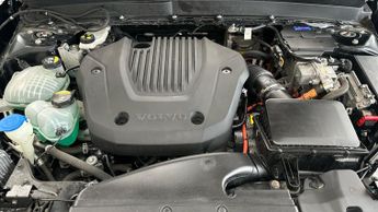 Volvo XC40 1.5h T4 Recharge 10.7kWh R-Design Plug-in (211 ps) - CLIMATE CON