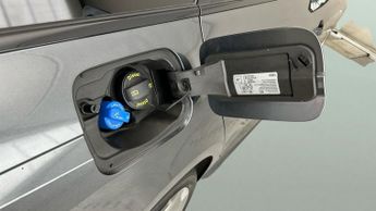 Audi A4 Avant 2.0 TDI 35 Black Edition S Tronic (163 ps) - BLUETOOTH - DRIVING