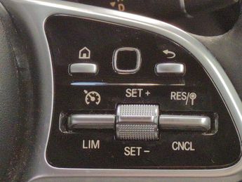 Mercedes-Benz GLC 2.0 GLC220d Sport G-Tronic+ 4MATIC (194 ps) - MIRROR PACKAGE - B