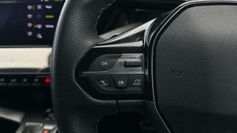 Peugeot 308 1.2 PureTech GT EAT (130 ps) - SPEED LIMIT RECOG - PARK SENSORS 