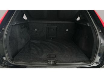 Volvo XC40 1.5h T4 Recharge 10.7kWh R-Design Plug-in (211 ps) - CLIMATE CON