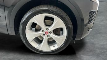 Jaguar E-pace 2.0 P300 HSE AWD (300 ps) - BLUETOOTH - SPEED LIMIT RECOG - CLIM