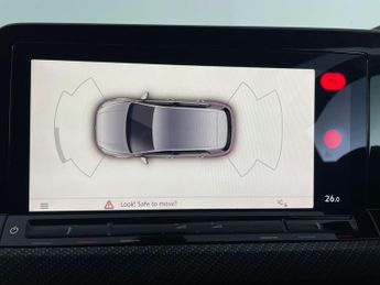 Volkswagen Golf 2.0 TDI R-Line DSG (150 ps) - BLUETOOTH - PARK SENSORS