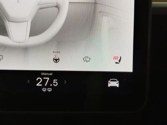 Tesla Model Y SUV RWD (346 ps) - KEYLESS ENTRY - REVERSE CAM - NAV