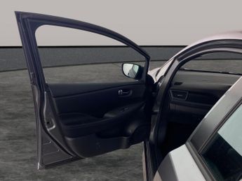 Nissan Leaf 40kWh Acenta (150 ps) - INTELLIGENT LANE INTERVENTION - CRUISE -