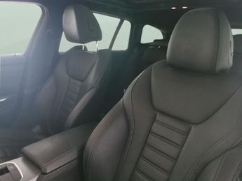 BMW 3 Series 2.0 330e 12kWh M Sport Touring Plug-in xDrive (292 ps) - BMW IND