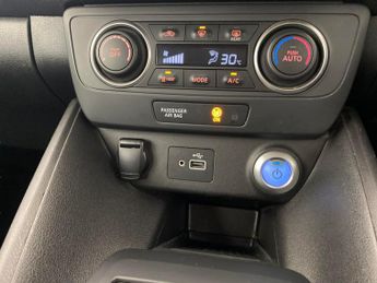 Nissan Leaf 40kWh Acenta (150 ps) - INTELLIGENT LANE INTERVENTION - CRUISE -