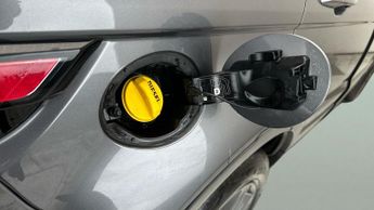 Land Rover Range Rover Evoque 2.0 TD4 Landmark 4WD (180 ps) - XENONS - BLUETOOTH - CRUISE