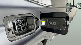 BMW iX3 80kWh M Sport Pro (286 ps) - HUD - PARK ASSIST - HK AUDIO