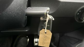 Volkswagen T-Roc 1.5 TSI GPF EVO R-Line DSG (150 ps) - BLUETOOTH - 20IN ALLOYS