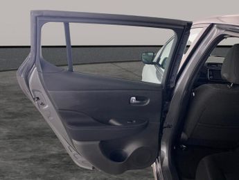 Nissan Leaf 40kWh Acenta (150 ps) - INTELLIGENT LANE INTERVENTION - CRUISE -