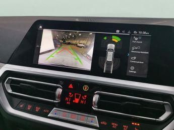 BMW 3 Series 2.0 330e 12kWh M Sport Touring Plug-in xDrive (292 ps) - BMW IND