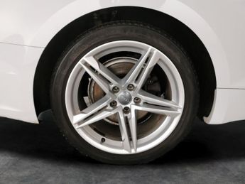 Audi A5 1.4 TFSI S line Coupe S Tronic (150 ps) - ELECTRIC SEATS - WIFI 