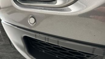 Land Rover Range Rover Evoque 2.0 TD4 Landmark 4WD (180 ps) - XENONS - BLUETOOTH - CRUISE