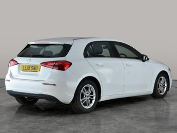 Mercedes-Benz A Class 1.5 A180d SE 7G-DCT (116 ps) - ACTIVE LANE KEEPING ASSIST - KEYL