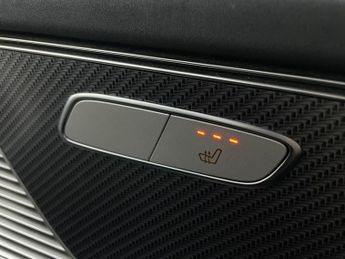 Mercedes-Benz EQC EQC 400 80kWh AMG Line 4MATIC (408 ps) - LED - REVERSE CAM - NAV