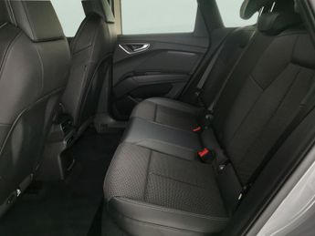 Audi Q4 E-tron 35 S line 55kWh (170 ps) - CARPLAY - LED - REVERSE CAM