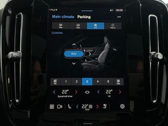 Volvo XC40 Recharge 69kWh Ultimate RWD (238 ps) - CARPLAY - HK AUDIO