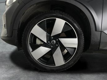 Volvo XC40 Recharge 69kWh Ultimate RWD (238 ps) - CARPLAY - HK AUDIO