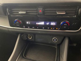 Nissan Qashqai 1.3 DIG-T MHEV Acenta Premium XTRON (158 ps) - LANE DEPARTURE  -