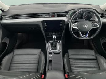 Volkswagen Passat 1.4 TSI 13kWh GTE Plug-in DSG (218 ps) - ADAPT CRUISE - NAV - CA