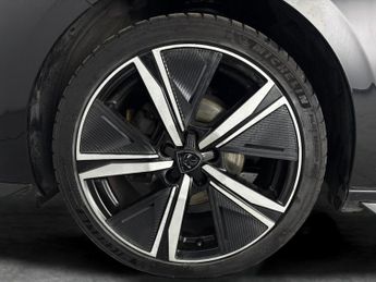 Peugeot 308 1.2 PureTech GT EAT (130 ps) - CARPLAY - LED - REVERSE CAM