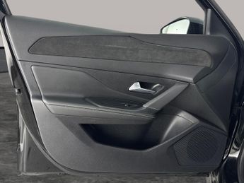 Peugeot 308 1.2 PureTech GT EAT (130 ps) - CARPLAY - LED - REVERSE CAM