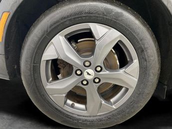 Ford Mustang Mach-e Extended Range 91kWh Automatic (294 ps) - NAV - HEATED STEERING