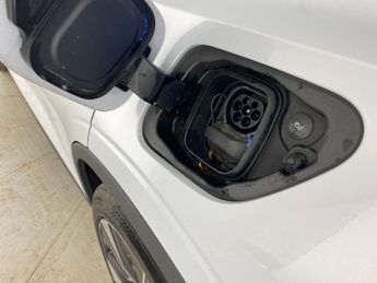 Polestar Polestar 2 Single Motor 69kWh Standard Range Fastback FWD (231 ps) - LANE D