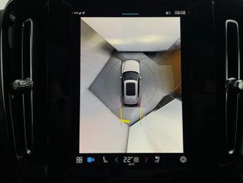 Volvo XC40 Recharge 69kWh Ultimate RWD (238 ps) - CARPLAY - HK AUDIO