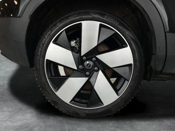 Volvo XC40 Recharge 69kWh Ultimate RWD (238 ps) - CARPLAY - HK AUDIO