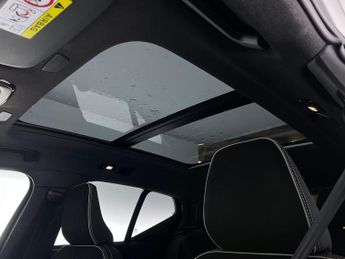 Volvo XC40 Recharge 69kWh Ultimate RWD (238 ps) - CARPLAY - HK AUDIO