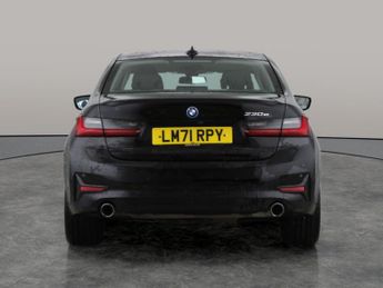 BMW 3 Series 2.0 330e 12kWh Sport Pro Plug-in (292 ps) - LEATHER - ADAPTIVE L