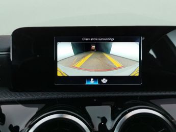 Mercedes-Benz A Class 1.5 A180d SE 7G-DCT (116 ps) - ACTIVE LANE KEEPING ASSIST - KEYL