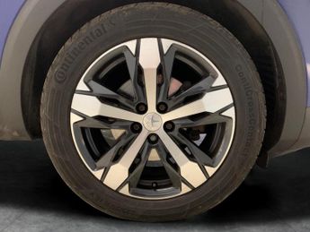 Peugeot 3008 1.2 PureTech GPF Allure EAT (130 ps) - NAV - BLIND SPOT ASSIST