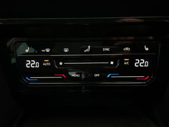 Volkswagen Passat 1.4 TSI 13kWh GTE Plug-in DSG (218 ps) - ADAPT CRUISE - NAV - CA