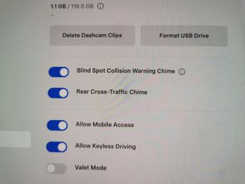 Tesla Model Y (Dual Motor) Long Range 4WDE (384 bhp) - HEATED STEERING