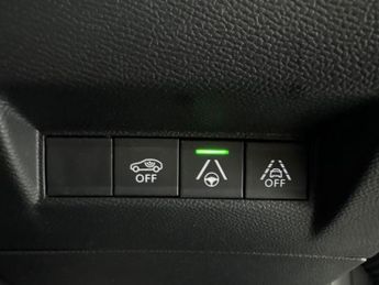 Peugeot E-208 50kWh GT (136 ps) - BLIND SPOT ASSIST - WIFI - LANE DEPARTURE