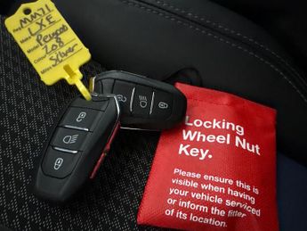 Peugeot E-208 50kWh GT (136 ps) - BLIND SPOT ASSIST - WIFI - LANE DEPARTURE