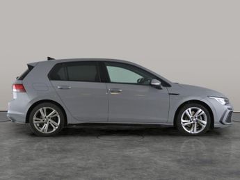 Volkswagen Golf 2.0 TDI R-Line DSG (150 ps) - BLUETOOTH - PARK SENSORS