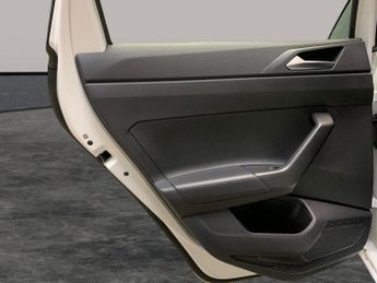 Volkswagen Polo 1.0 TSI Life DSG (95 ps) - PADDLE SHIFT - AIR CON - DAB