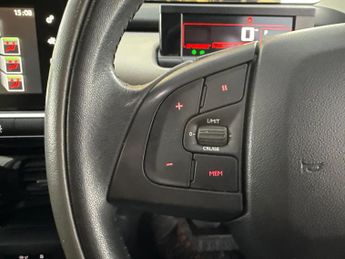 Citroen C4 Cactus 1.2 PureTech Flair EAT6 (110 ps) - CRUISE - 17IN ALLOYS - AIR CO