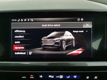 Audi Q4 E-tron 35 S line 55kWh (170 ps) - CARPLAY - LED - REVERSE CAM