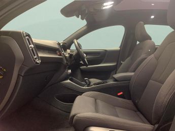 Volvo C40 Recharge 69kWh Core (231 ps) - LANE DEPARTURE  - 19IN ALLOYS - B