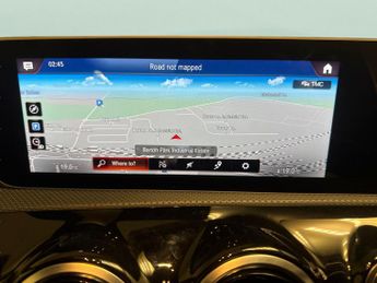 Mercedes-Benz A Class 1.3 A250e 15.6kWh AMG Line (Executive) Plug-in 8G-DCT (218 ps) -