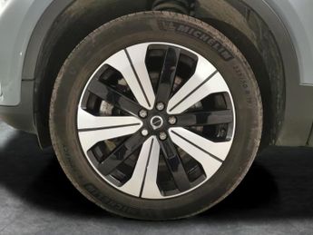 Volvo C40 Twin Recharge 78kWh Plus AWD (408 ps) - KEYLESS ENTRY - PARK ASS