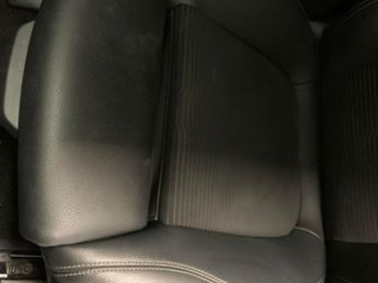 Mercedes-Benz A Class 1.5 A180d Sport 7G-DCT (116 ps) - HEATED LEATHER - COMFORT PACK