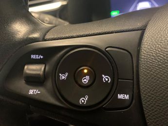 Vauxhall Corsa Electric 50kWh Elite Premium (136 ps) - HEATED SEATS - HEATED STEERING