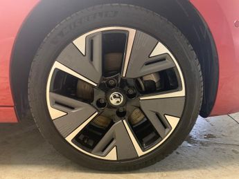 Vauxhall Corsa Electric 50kWh Elite Premium (136 ps) - HEATED SEATS - HEATED STEERING